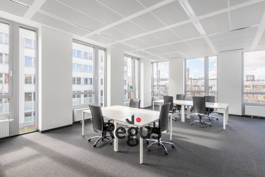 7 Regus Altezza 5787 Munich Germany Large Office 3. jpg