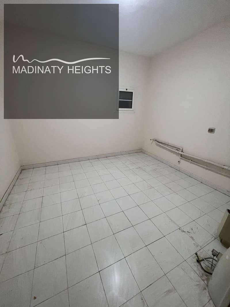 17 95a490e0-260e-4a90-98bd-e5c8013a0f0a. jpg