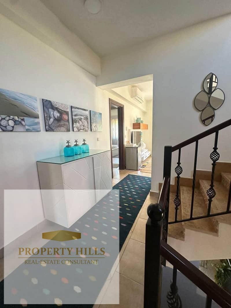 3 70868. jpg