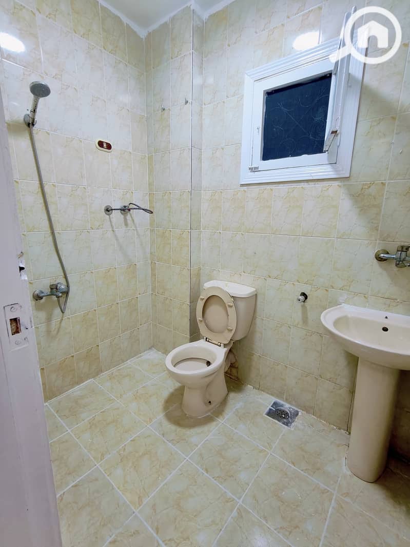 9 1000475681. jpg