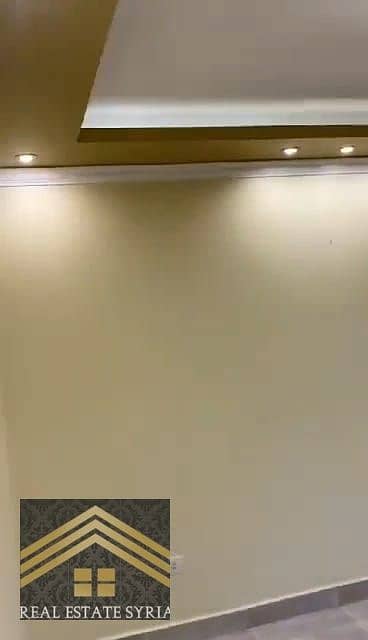 18 1000541900. jpg