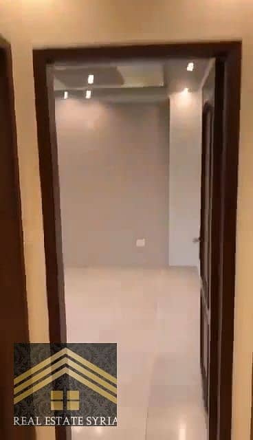 20 1000541898. jpg