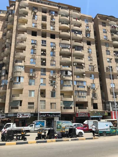 6 Bedroom Apartment for Sale in Haram, Giza - ماشاء الله فرصة العمر وموقع متميزروف 450 متر بتمن شقه ڤيوا الاهرامات 6 Bedroom Apartment for Sale in Haram, Giza - ماشاء الله فرصة العمر وموقع متميزروف 450 متر بتمن شقه ڤيوا الاهرامات