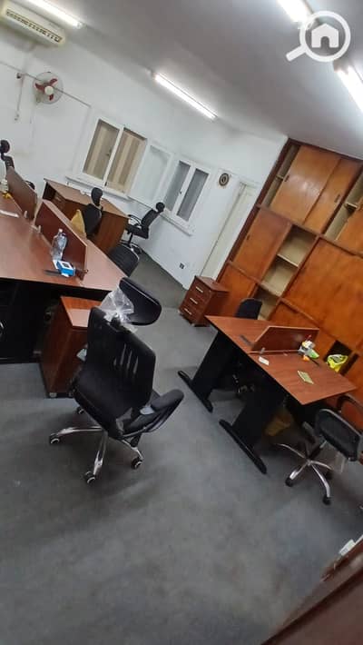 مکتب  للايجار في زيزينيا، الإسكندرية - 1000020745. jpg