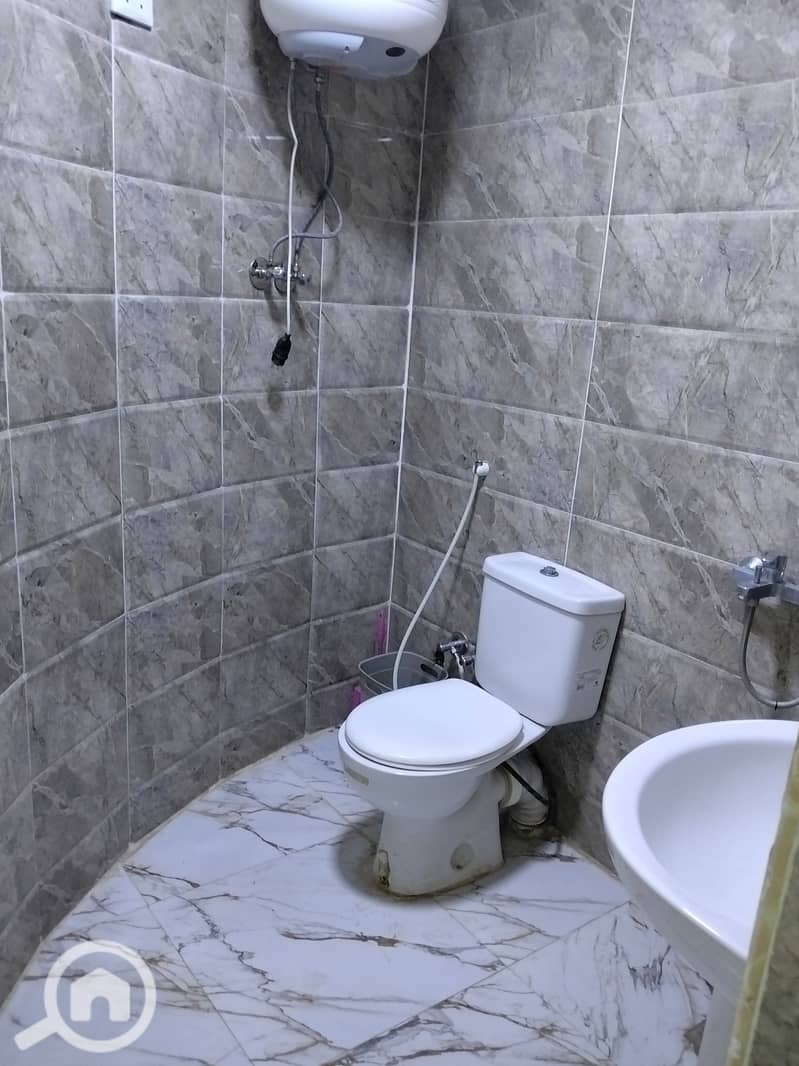 8 4285. jpg