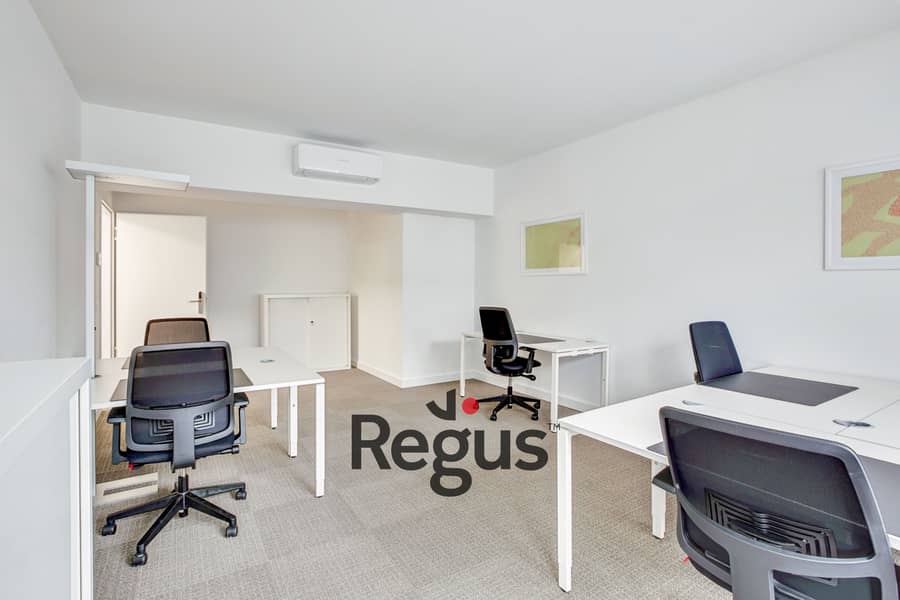 8 RegusBismarckstrasseMönchenglabach_Germany_centre 4743_Office 3. . jpg