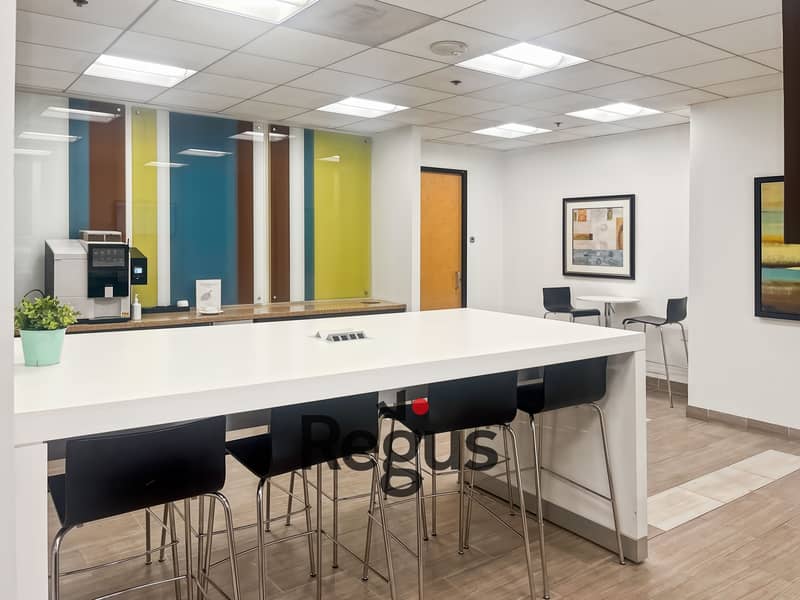 6 Regus_CA, San Diego - Emerald Plaza _USA_Centre 1044_Refresh Area. jpg