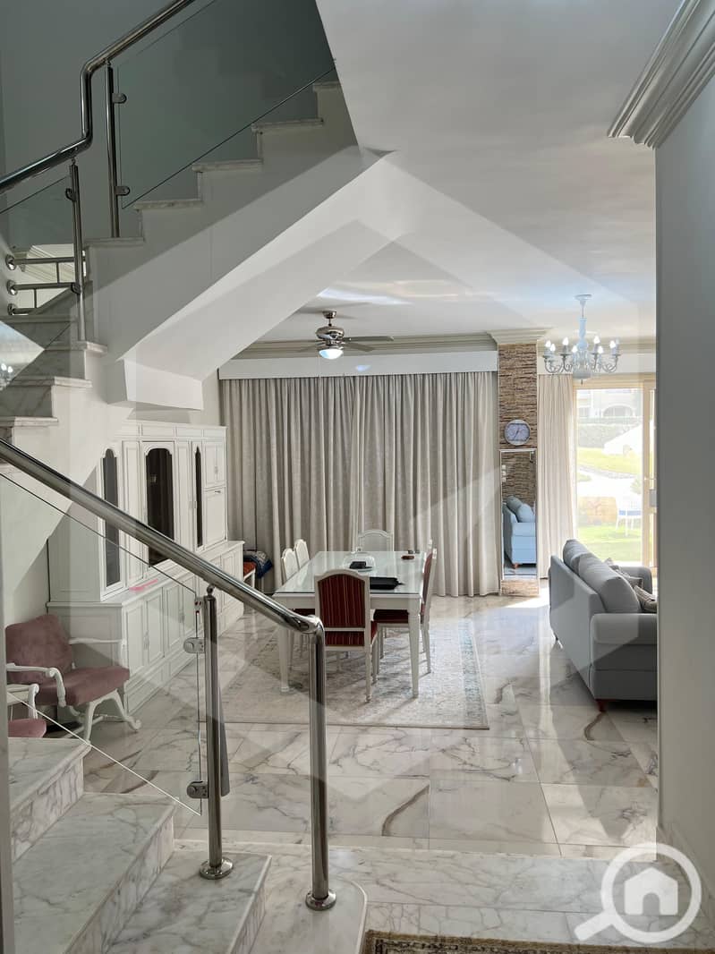5 El Patio 6 5. jpg
