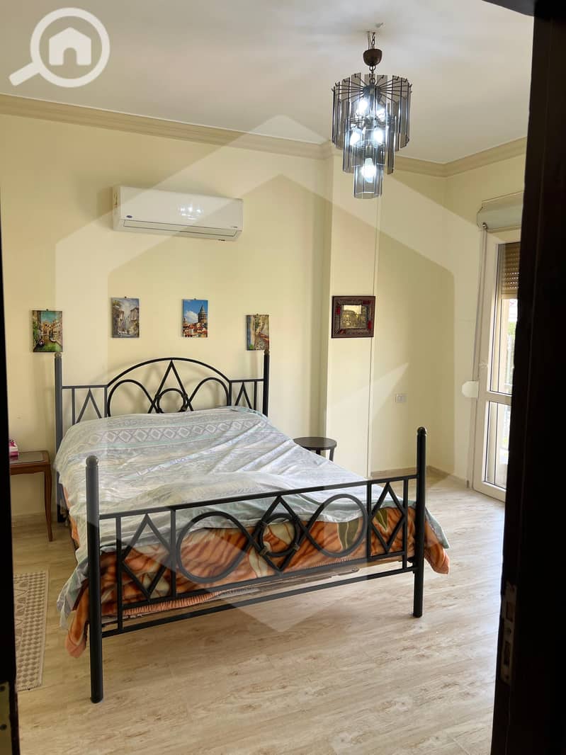 8 El Patio 6 8. jpg