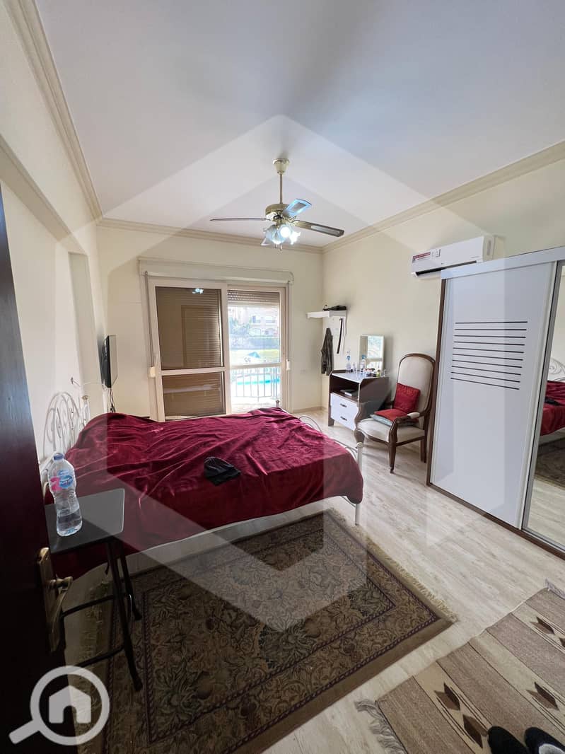 9 El Patio 6 9. jpg