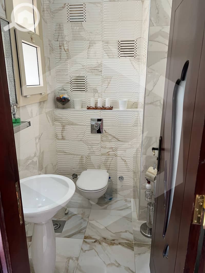13 El Patio 6 14. jpg