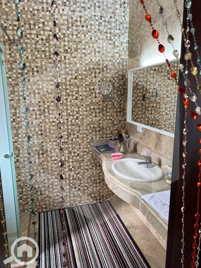 14 El Patio 6 15. jpg