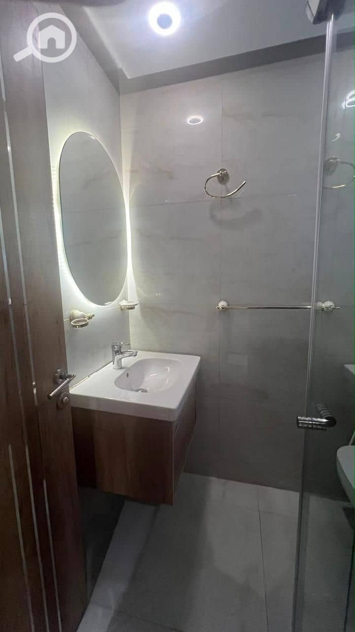 4 U400944 (10). jpg