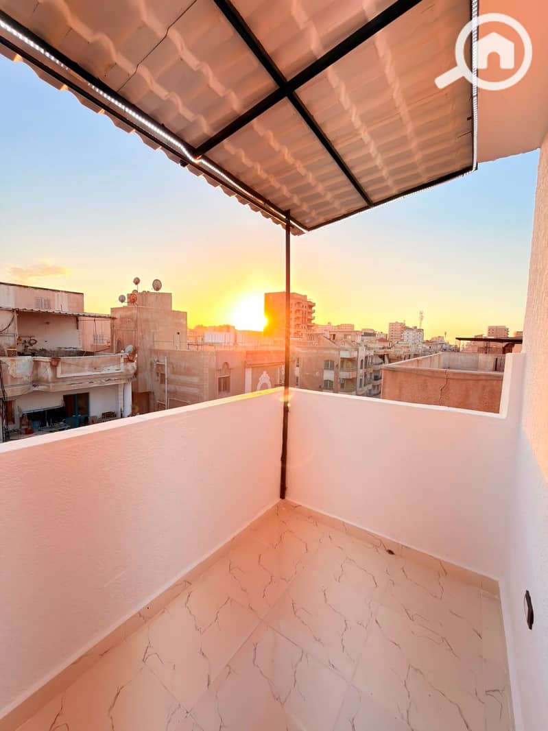 6 de123253-5952-43e6-8113-5af5f70d7c81. jpg