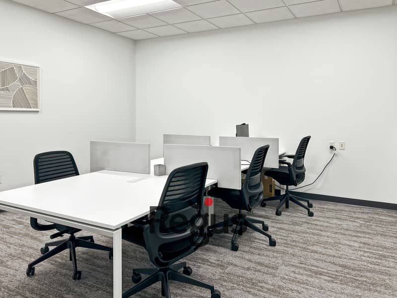 9 Regus_MN, Bloomington - 4470 W 78th Street Cir_USA_Centre 7404_Coworking Area 1. jpg
