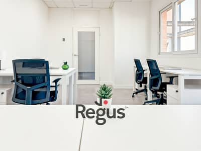 مکتب للايجار في القاهرة الجديدة، القاهرة - Regus_Torre Este_Spain_Centre 7941_Office 5. jpg مکتب للايجار في القاهرة الجديدة، القاهرة - Regus_Torre Este_Spain_Centre 7941_Office 5. jpg