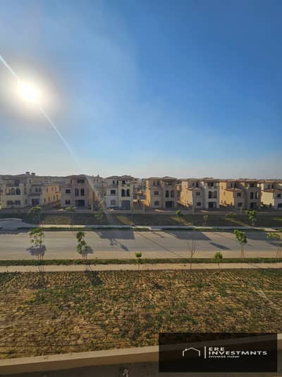 4 Bedroom Villa for Sale in New Cairo, Cairo - d1b75450-870d-4593-94e3-f2c8ed54b215. jpg 4 Bedroom Villa for Sale in New Cairo, Cairo - d1b75450-870d-4593-94e3-f2c8ed54b215. jpg