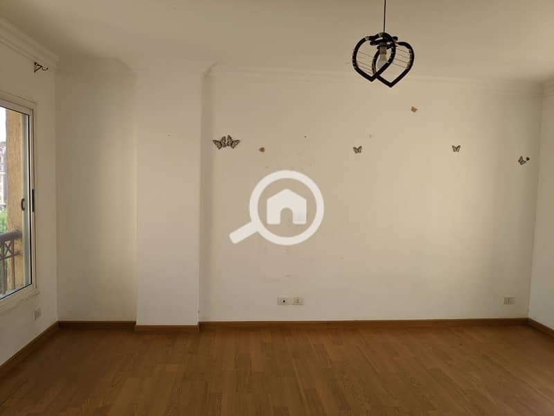 5 547742. jpg
