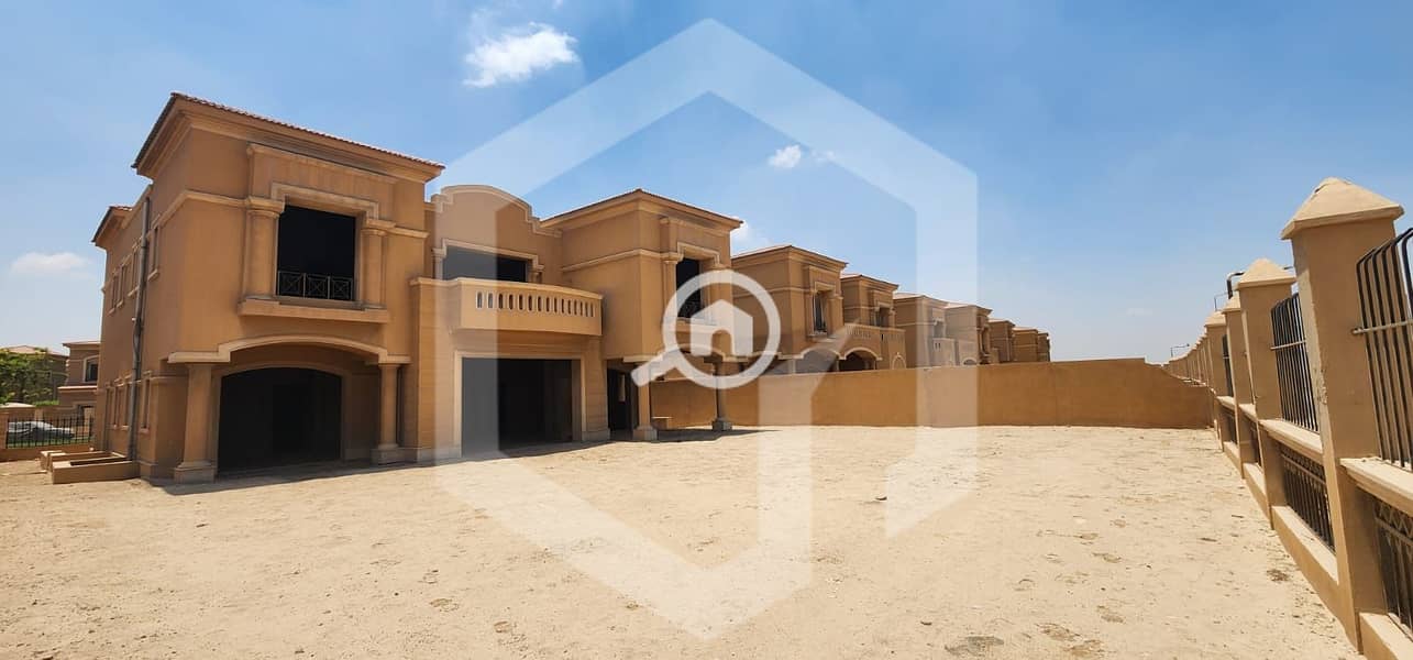 2 Royal Meadows Arco 2. jpeg