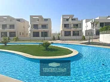 3 Bedroom Townhouse for Sale in Sheikh Zayed, Giza - 15b55d1e-d8cd-4a2f-bffc-0055f7479cea. jpeg 3 Bedroom Townhouse for Sale in Sheikh Zayed, Giza - 15b55d1e-d8cd-4a2f-bffc-0055f7479cea. jpeg