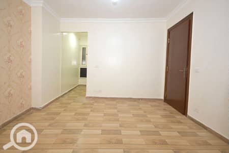 3 Bedroom Flat for Rent in Montazah, Alexandria - 2. jpg 3 Bedroom Flat for Rent in Montazah, Alexandria - 2. jpg