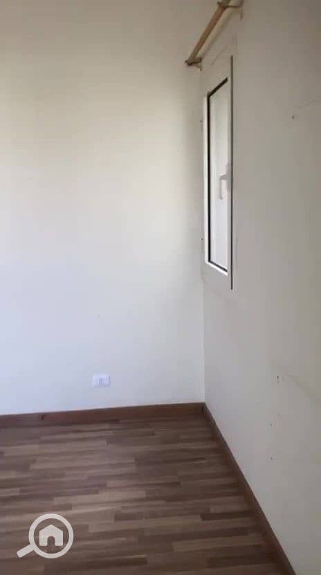 6 9. jpg