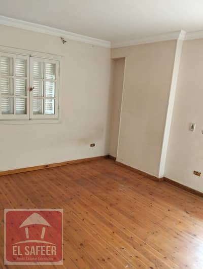 مکتب  للايجار في سيدي جابر، الإسكندرية - f81c2953-0af8-4d46-b472-cc97e45c0bdd. jpg