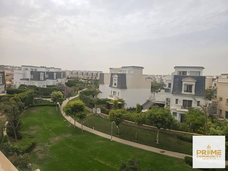 10 f81ba0fb-7d69-4835-84d6-c0f6bb3d9860. jpg