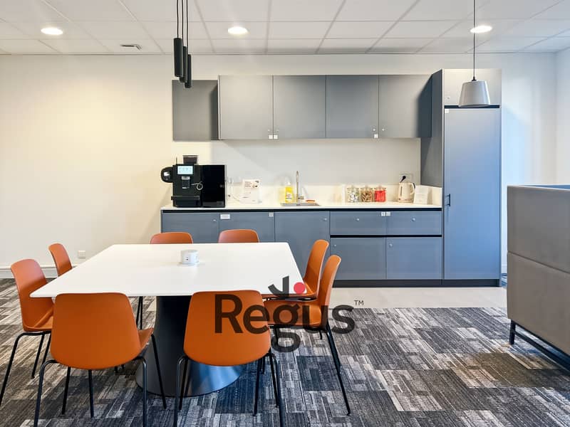 8 Regus_Echirolles, Pixel_France_Centre 8482_Refresh Area. jpg