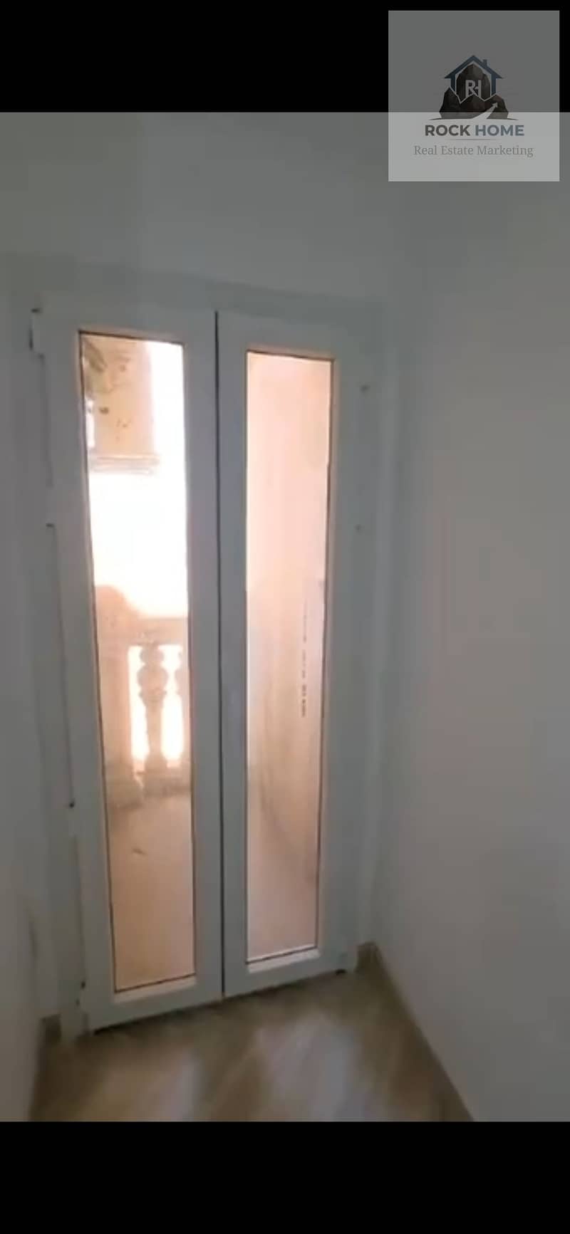 8 1000383175. jpg