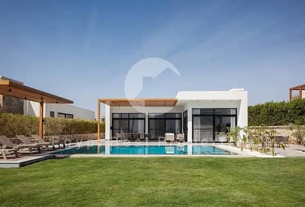 4 Bedroom Villa for Sale in Makadi Bay, Red Sea - f433c510-ee8e-4559-8e02-7293945fa24c. jpg 4 Bedroom Villa for Sale in Makadi Bay, Red Sea - f433c510-ee8e-4559-8e02-7293945fa24c. jpg