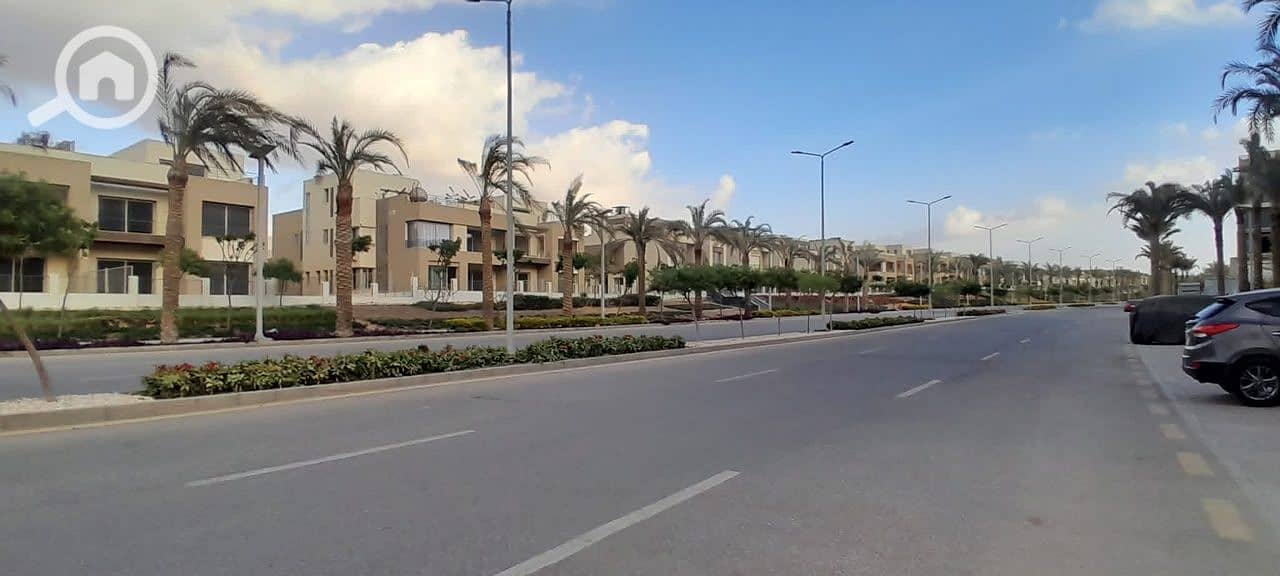 9 cf0ea674-c1f1-45ce-b043-bac561eddfb0. jpg