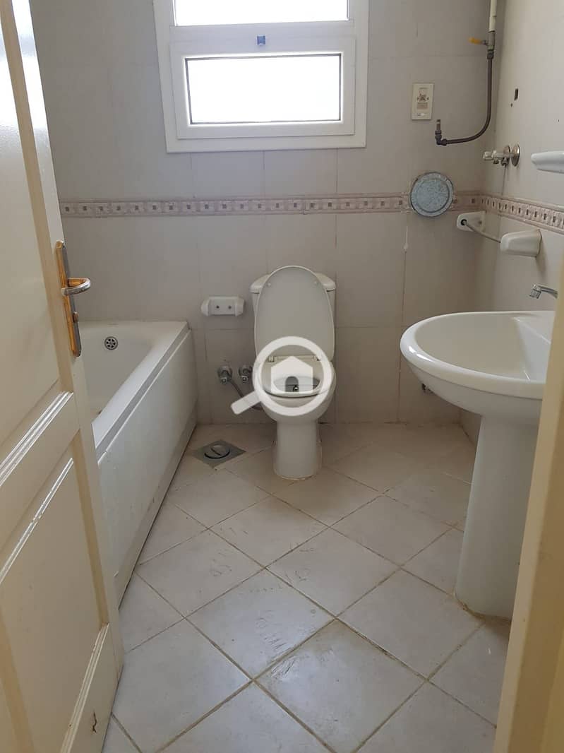 9 1000431500. jpg