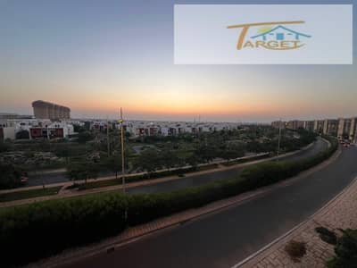 3 Bedroom Flat for Sale in Madinaty, Cairo - 1. jpg