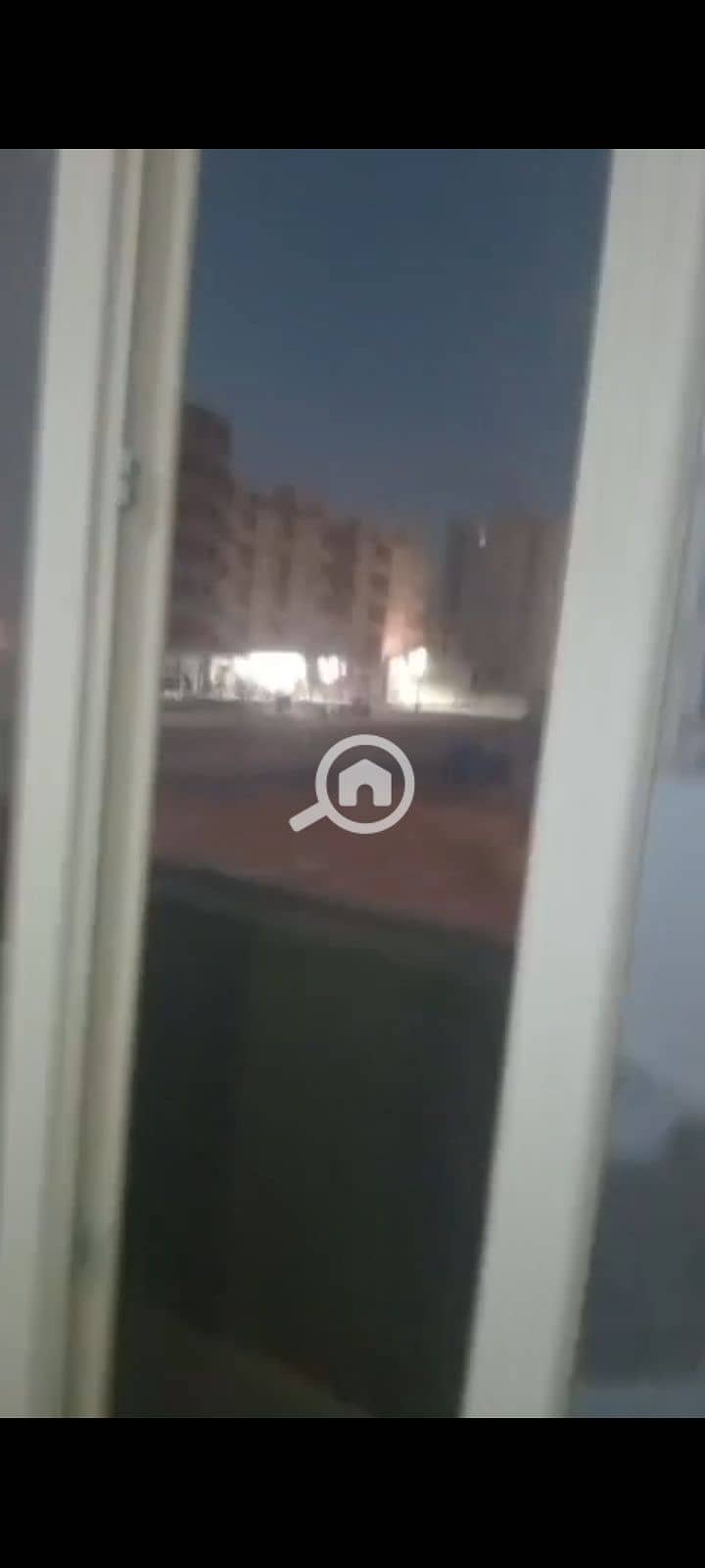 7 1000162337. png