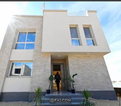4 Bedroom Villa for Sale in North Coast, Matruh - e6db3a1a-4440-4b78-897c-14a57e06648c. jpg 4 Bedroom Villa for Sale in North Coast, Matruh - e6db3a1a-4440-4b78-897c-14a57e06648c. jpg