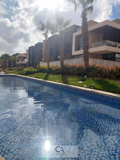 5 Bedroom Townhouse for Sale in New Cairo, Cairo - WhatsApp Image 2025-03-16 at 1.14. 47 PM (10). jpeg 5 Bedroom Townhouse for Sale in New Cairo, Cairo - WhatsApp Image 2025-03-16 at 1.14. 47 PM (10). jpeg