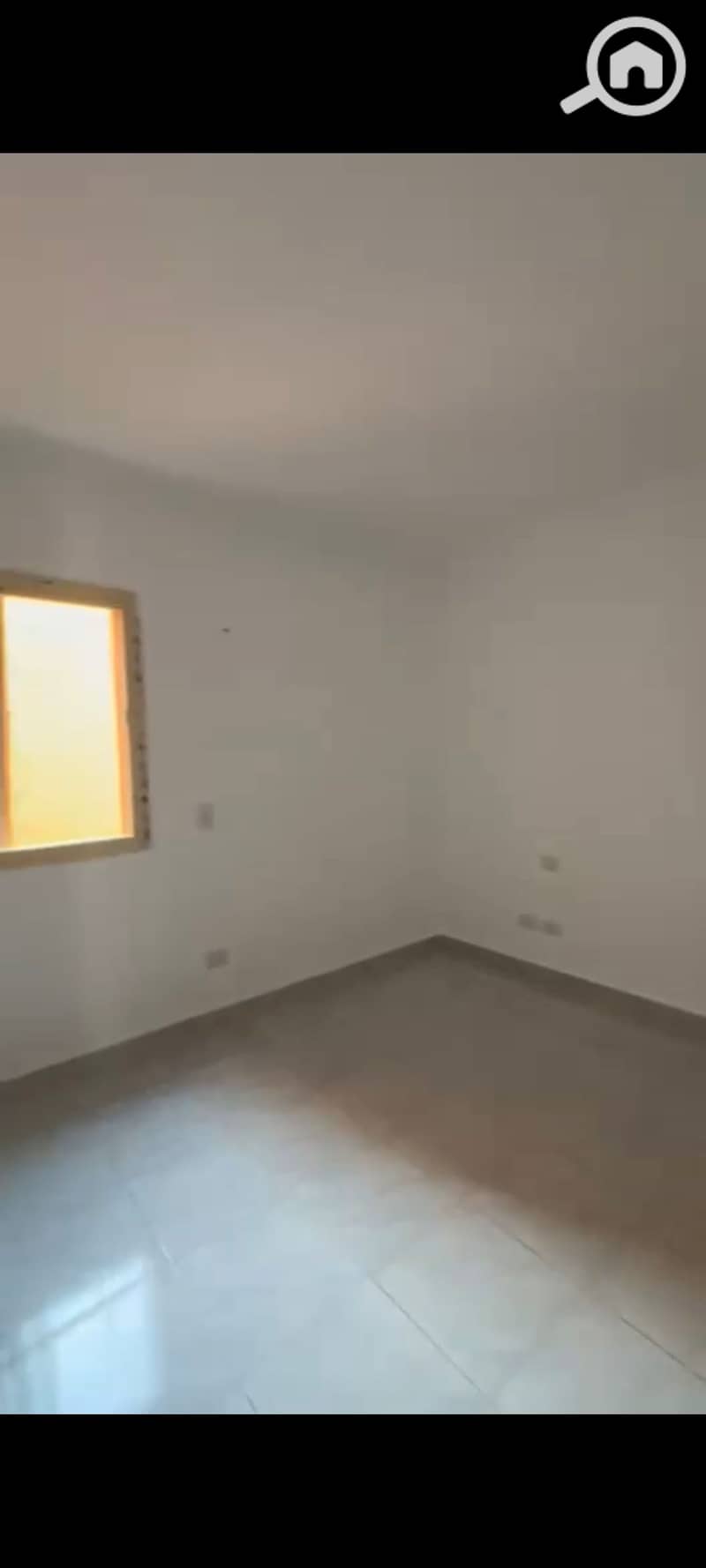 4 1000411149. jpg