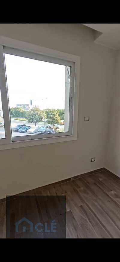 12 WhatsApp Image 2026-08-21 at 05.35. 19. jpeg