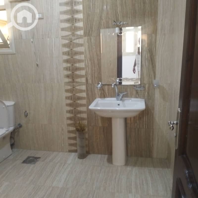 20 1000483379. jpg