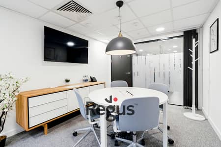 مکتب  للايجار في سان ستيفانو، الإسكندرية - Regus_Pluto House_UK_Centre 6049_Meeting Room 2. jpg