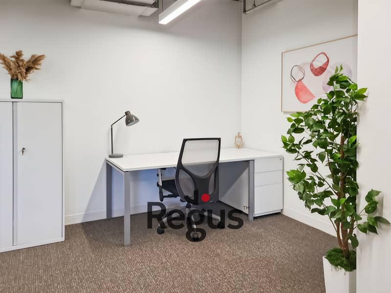 10 Office_12. jpg