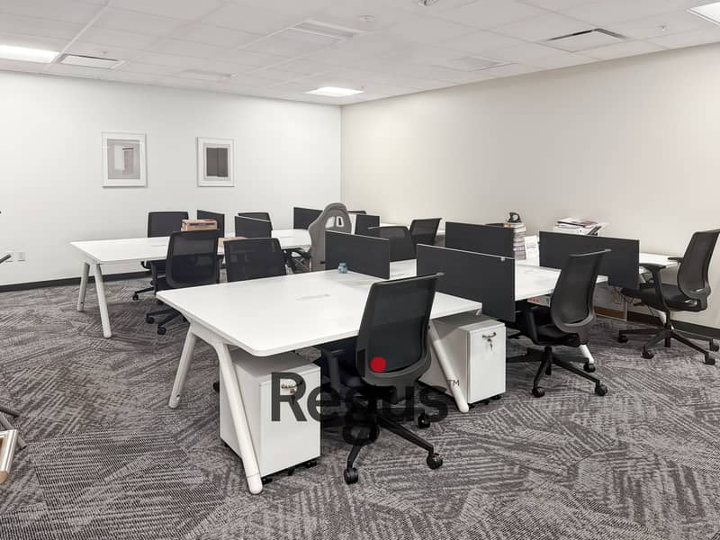 7 Regus_FL, Orlando - 4700 Millenia Lakes_USA_Centre 6203_Coworking 1. jpg