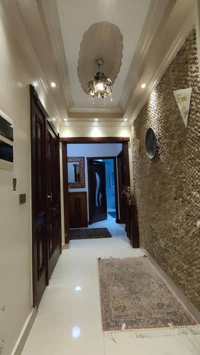 3 Bedroom Flat for Sale in New Cairo, Cairo - شقه للبيع فى التجمع الخامس
