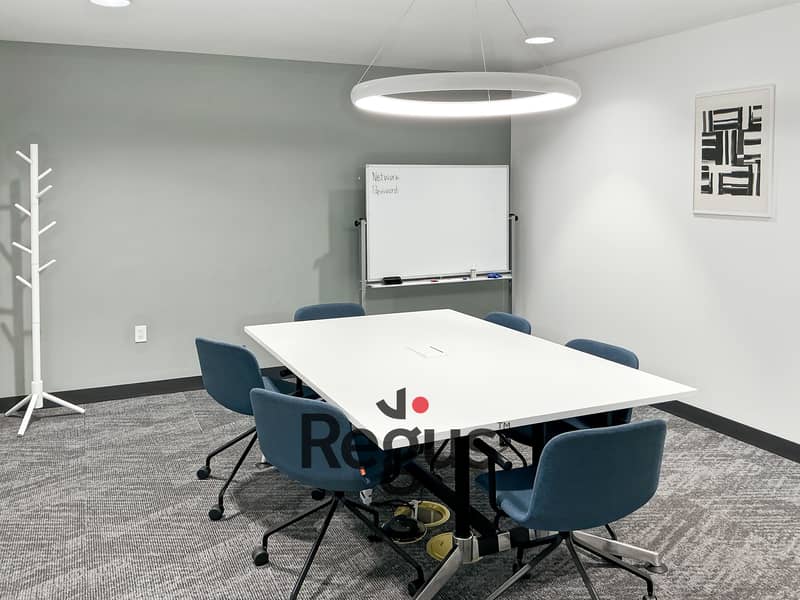 7 Regus_NV, Las Vegas - E Carson St_USA_Centre 6216 NCO_Board Room 1_LOCATIONHEROIMAGE. jpg