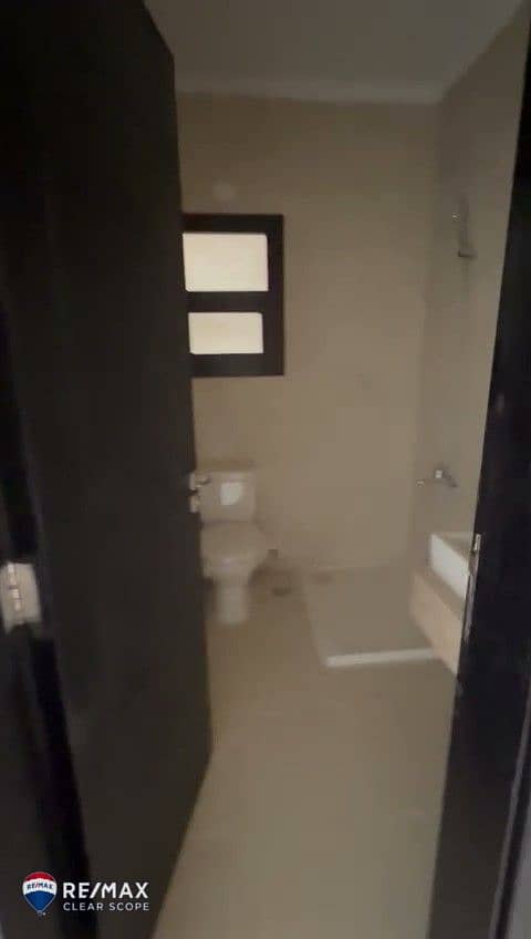 11 WhatsApp Video 2026-08-20 at 3.28. 18 PM - frame at 1m0s. jpg