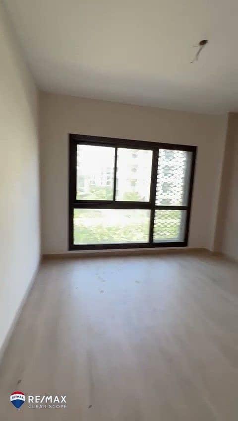 13 WhatsApp Video 2026-08-20 at 3.28. 18 PM - frame at 1m14s. jpg
