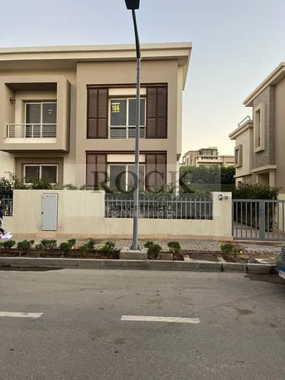 5 Bedroom Villa for Rent in New Cairo, Cairo - WhatsApp Image 2026-08-16 at 21.23. 51. jpeg 5 Bedroom Villa for Rent in New Cairo, Cairo - WhatsApp Image 2026-08-16 at 21.23. 51. jpeg