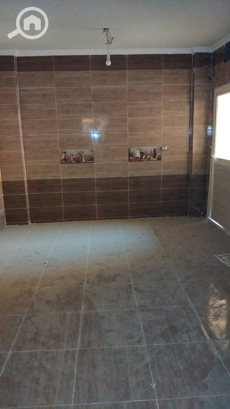 4 07c0e84d-2ccf-4903-b2eb-ab4f9ddf819e. jpg