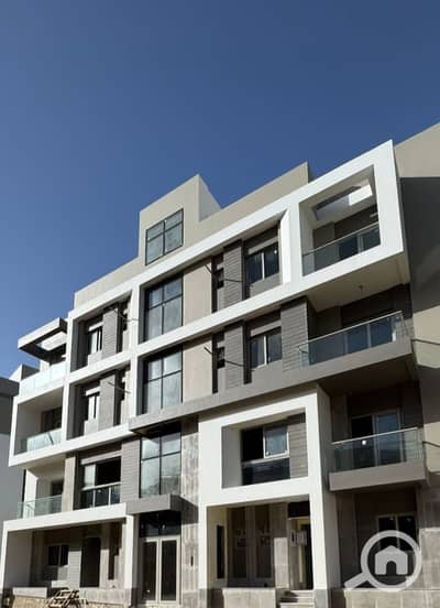 3 Bedroom Apartment for Sale in Sheikh Zayed, Giza - IMG-20260322-WA0019. jpg 3 Bedroom Apartment for Sale in Sheikh Zayed, Giza - IMG-20260322-WA0019. jpg